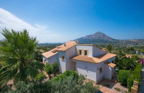 Villa Cabriel by Villa Plus - Photo 34