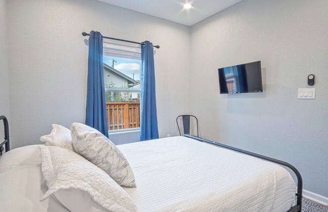 Lovely & Charming 4br/2.5ba Near Downtown's Prime - Foto 9