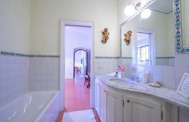 Villa Faccioli Limone With Shared Pool - Foto 17