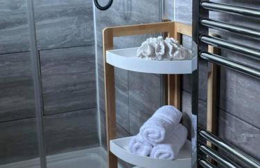 Luxury Modern Comfy 3BR House Contractors Family - Foto 44