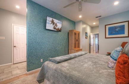 Waterfront, Shared Boat Dock & Pool w/ Views Ariels Grotto by Avantstay - Foto 44