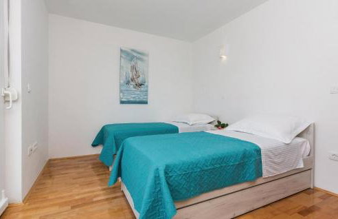 Three-Bedroom Holiday Home In Kozino - Photo 14