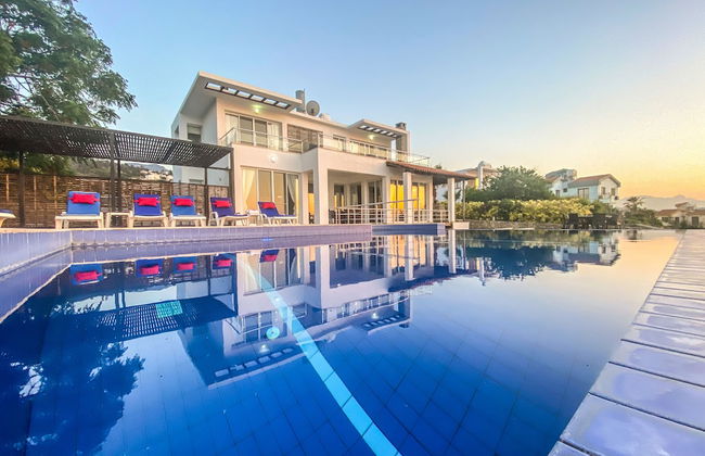 Ocean View Family Villa, Sleeps 2-10, Private Pool, Wifi, Internet Tv & Acs - Photo 33