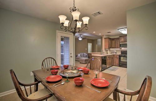 Charming Louisiana Home - 21 Mi to LSU! - Foto 10