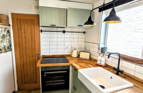 Stylish 2-BR cottage near Mousehole - garden and and parking - Photo 51