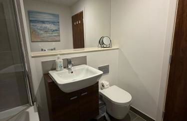 City View Studio Apartment Liverpool by StaySavvy Accommodation - Foto 12