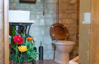 To Stolidi tis Psinthou - Foto 55