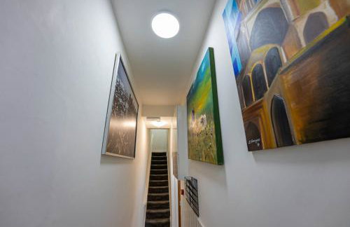 Modern Studio Flat with Balcony in Heart of London - Foto 12