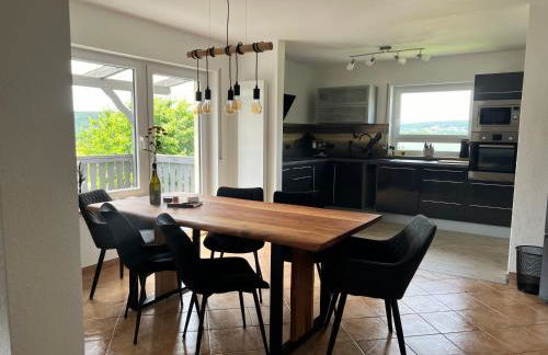 ZIMMERAUFZEIT - Foto 1