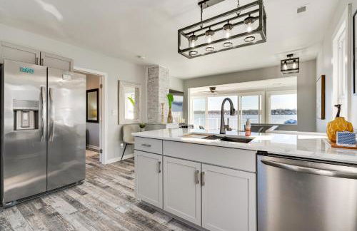 Waterfront Buckeye Lake Home with Deck and Dock! - Foto 10