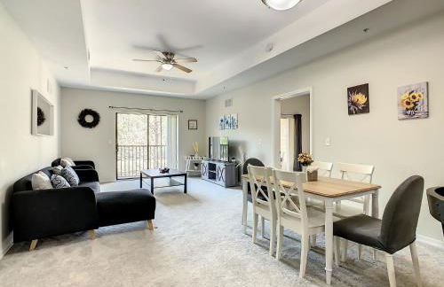 3BR Resort Condo near Disney - Resort Pool and Hot Tub - Foto 3