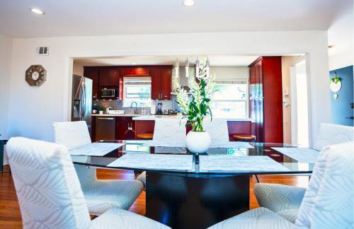 Cheerful 3BR Bar, Jacuzzi & Kids Treehouse - Foto 18