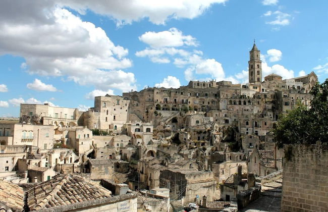 Captivating 2-bed Apartment in Grottole - Foto 32