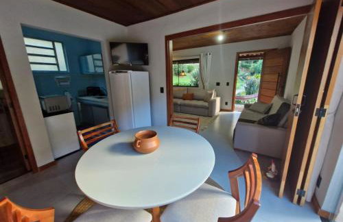 Chalé da Cachoeira - Cachoeira particular dentro da hospedagem - Foto 32