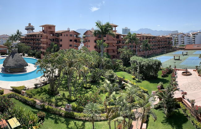 Sunny Apartment In The Heart of the Exclusive Marina Vallarta - Foto 1