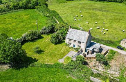 Luxury 4 Bed Farmhouse on Rewilding Estate - Foto 29