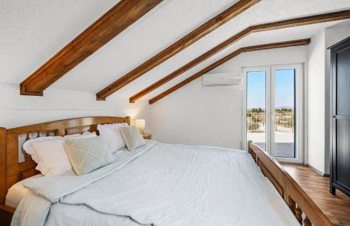 Lovely Home In Krkovic - Photo 36