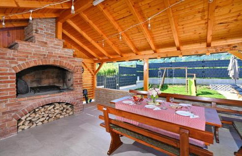 Cozy Home In Vrhi Pregradski With Sauna - Foto 17