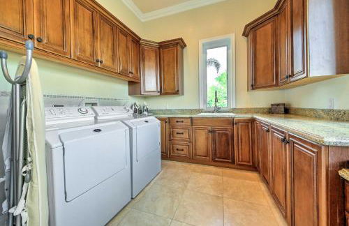 Luxe Wine Country Estate with Orchard-Facing Balcony - Foto 22