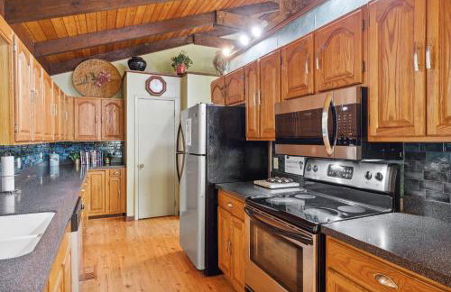 Mountain Chalet with hot tub ! - Foto 17