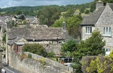 Beautiful listed 3 bedroom cottage with wood burner - Foto 6