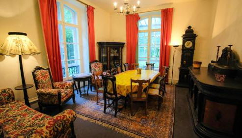 Private Castle with Park - Château Guillermo - Foto 4