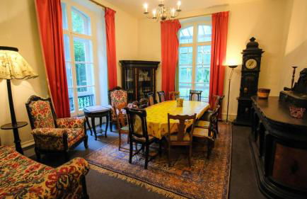 Private Castle with Park - Château Guillermo - Foto 4