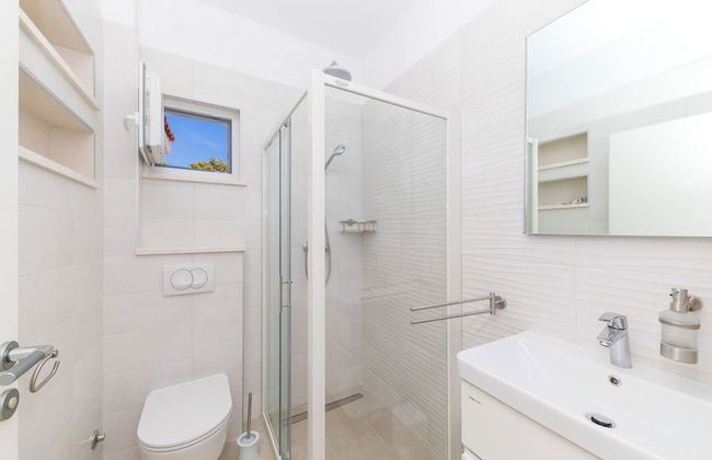 Scenic Elegant Trogir Villa With Pool - Foto 43