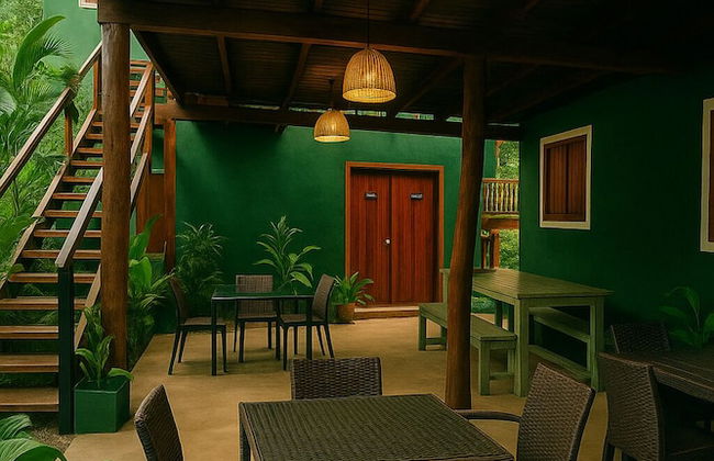 Green Jungle House - Photo 42