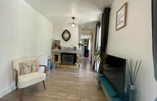 Bel Appartement dans résidence cheminée /Jardin - Foto 12