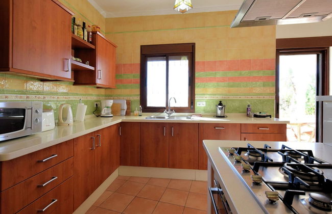 Apartment is Approx. 100 Metres From the Atlantic - Foto 20