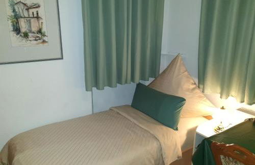 Zimmer Hohbuch mit Achalmblick - Foto 37