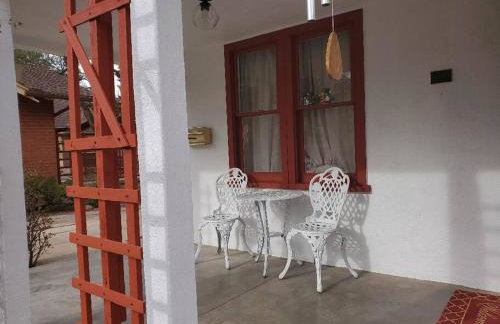 PRIVATE HOME Walk to Downtown CHERRY BLOSSOM COTTAGE Hot Tub SLEEPS UP TO 6 GUESTS - Foto 20