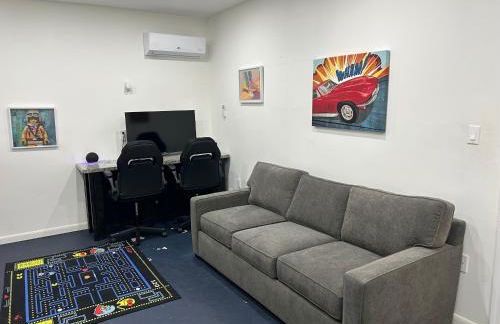 4 bd Near beach spacious solar heated pool waterfront home - Photo 47