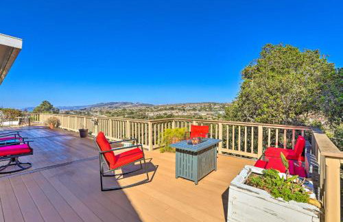 Retro House with Deck and Arroyo Grande View - Foto 1