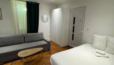 Portes de Paris RER C à 2 min WiFi & Parking Inclus - Foto 3