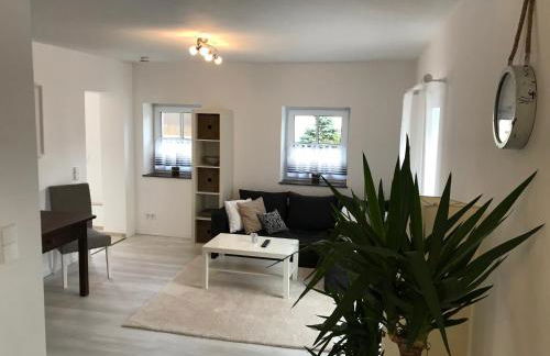 Wohnung mit eigenem Zugang - Foto 1