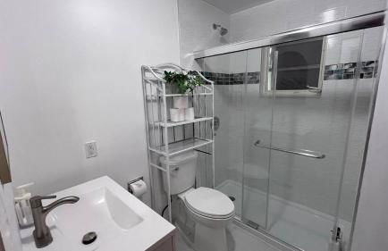 5 bedroom pool house air hockey walk to beach - Foto 36