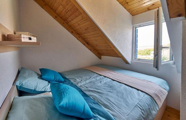 Elegant Stone House With Jacuzzi, Terrace, and Private Yard in Solta - Foto 1