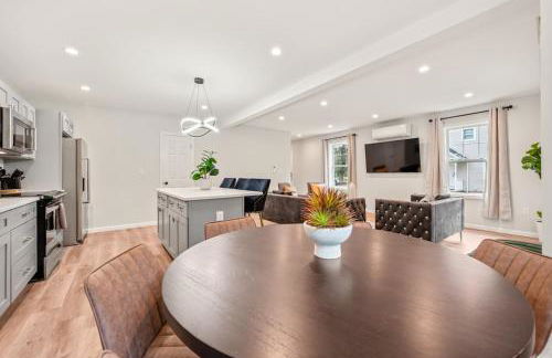 Ideal Family Stay Sleeps 20 in Bloomfield, CT - Foto 23