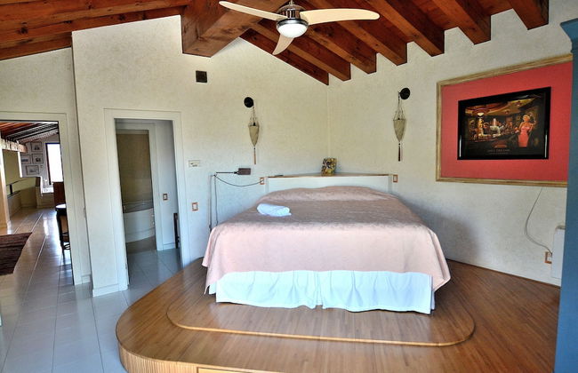 Villa Dismero With Pool - Photo 11