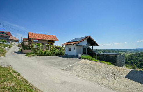 Stunning Home In Veliko Trgovisce - Foto 9