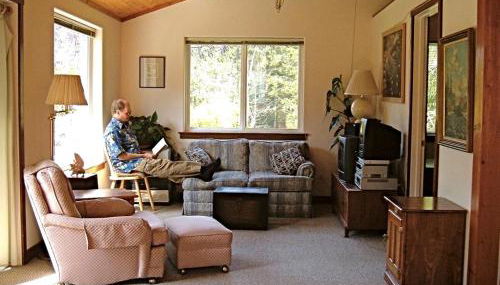 Rural Vacation Cottage near the Coast and the Town of Albion in Northern California - Foto 5