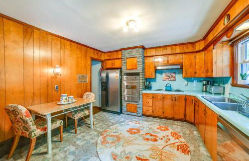 Serene Home with On-Site Brook in Callicoon Center - Foto 11