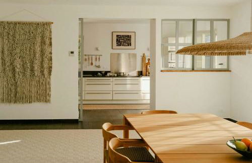 Designer House With Pool View In Saint Montan - Foto 6