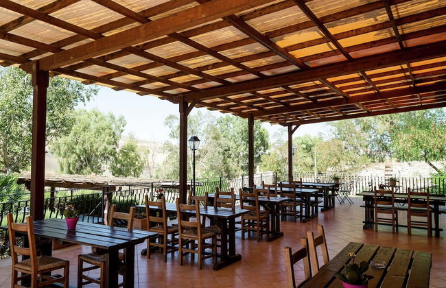 Gorgeous Holiday Home with Hot Tub, Whirlpool, Pool, Garden - Foto 25