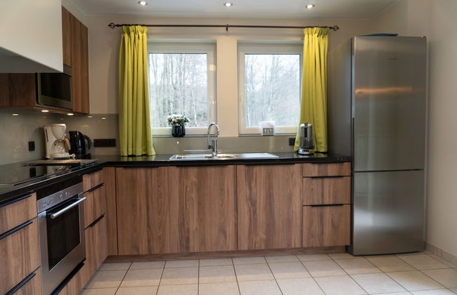 Detached, Luxurious Holiday Villa with Swimming Pool, Hot Tub, Sauna - Photo 12