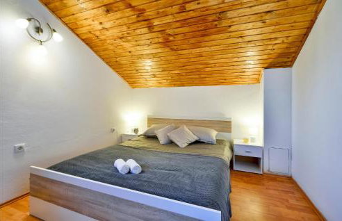 Stunning Home In Gornje Stative - Foto 25