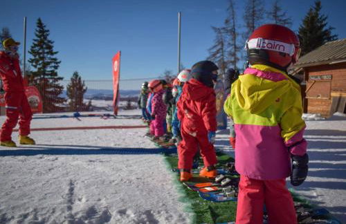 Studette 3 pers - Pied des pistes, commerces à pied, calme, parking, TV, baignoire, sans animaux - FR-1-393-170 - Foto 13