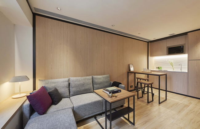 CM Plus Hotels and Serviced Apartments - Photo 31